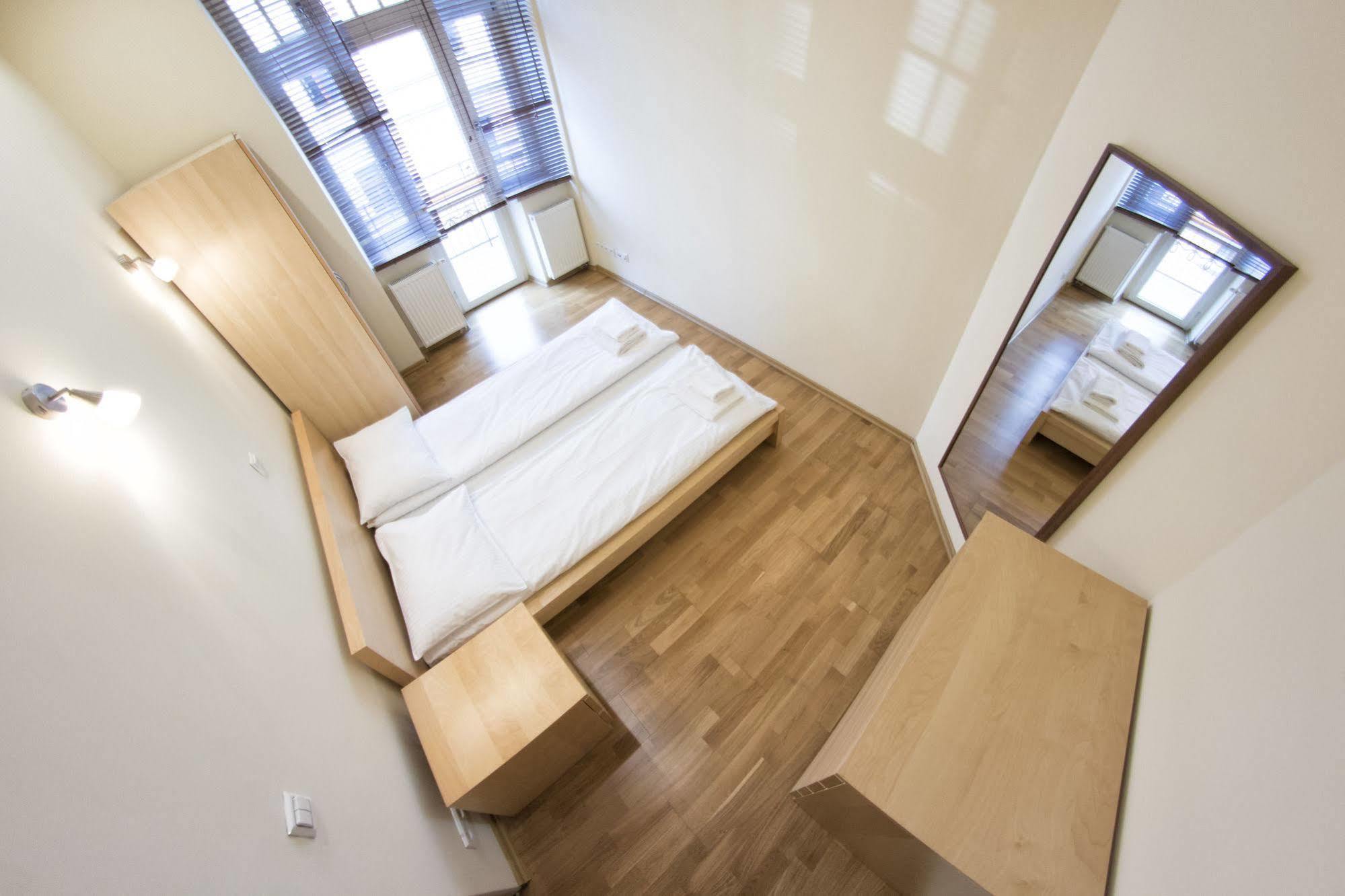 Apartament Yourplace Sm25 Apartments *
